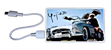 モバイルバッテリー A メルセデス・ベンツ